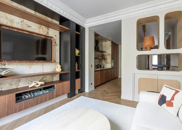 Highstay - Luxury Serviced Apartments - North Marais 2