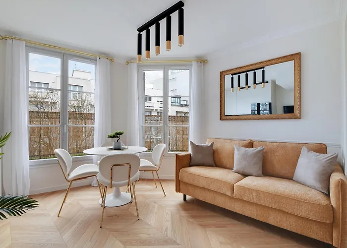 Pick A Flat\'S Apartments In Montmartre - Rue Gauthey