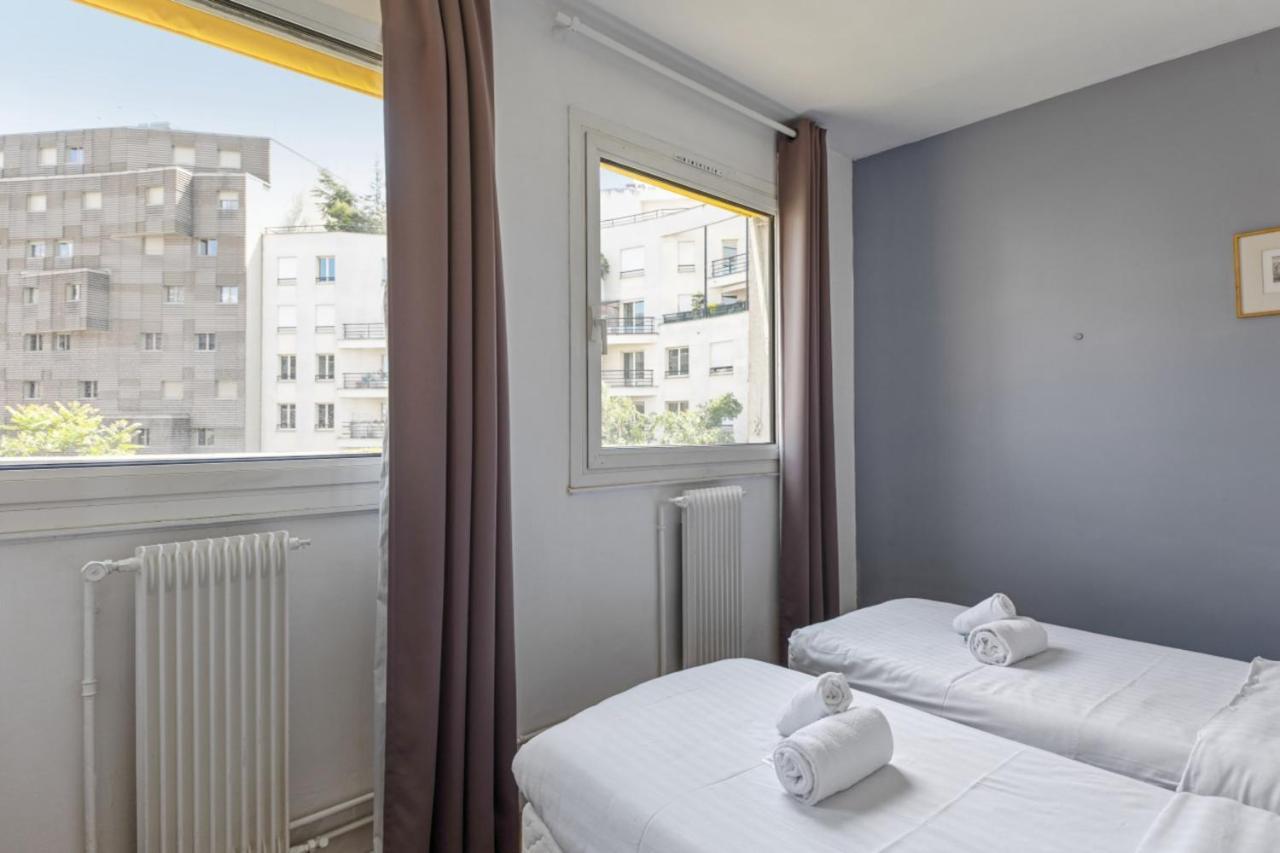 De La Motte - Welkeys * Paris
