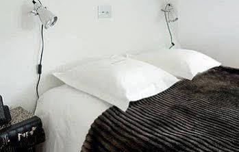 Helzear Saint Honore Hotel Paris