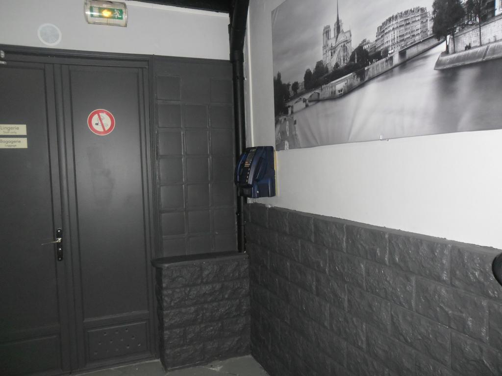 Hotel Hipotel Montmartre Gare Du Nord 2*