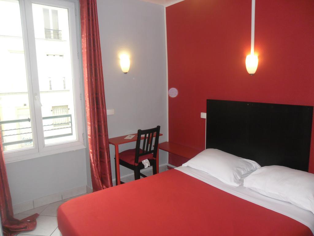 Hipotel Montmartre Gare Du Nord 2* Parigi