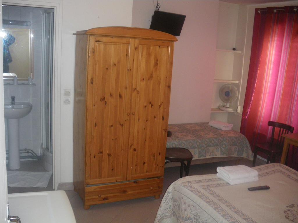 Bearnais Hotel *