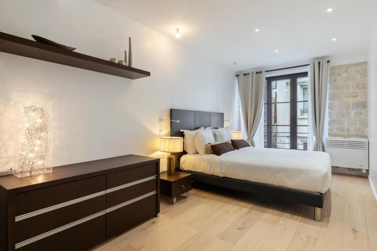 Stunning 2 Bedroom Appartamento *