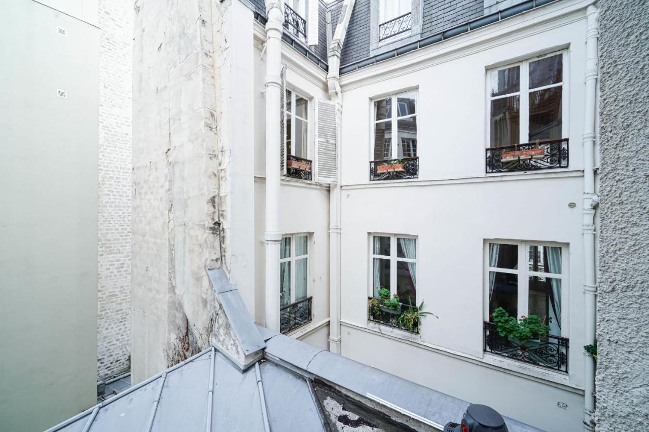 Quartier Montmartresaint Lazarelafayette * Parigi
