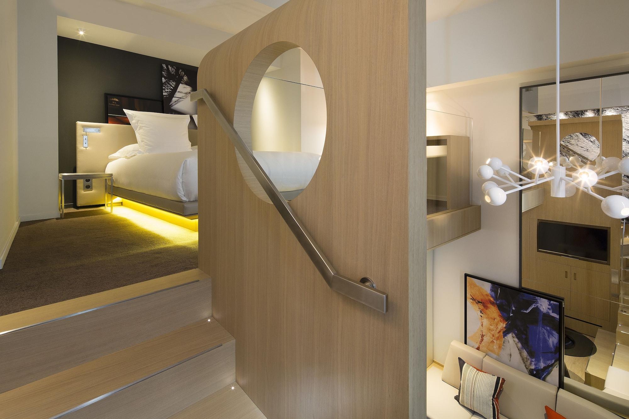 Le Cinq Codet Hotel 5*