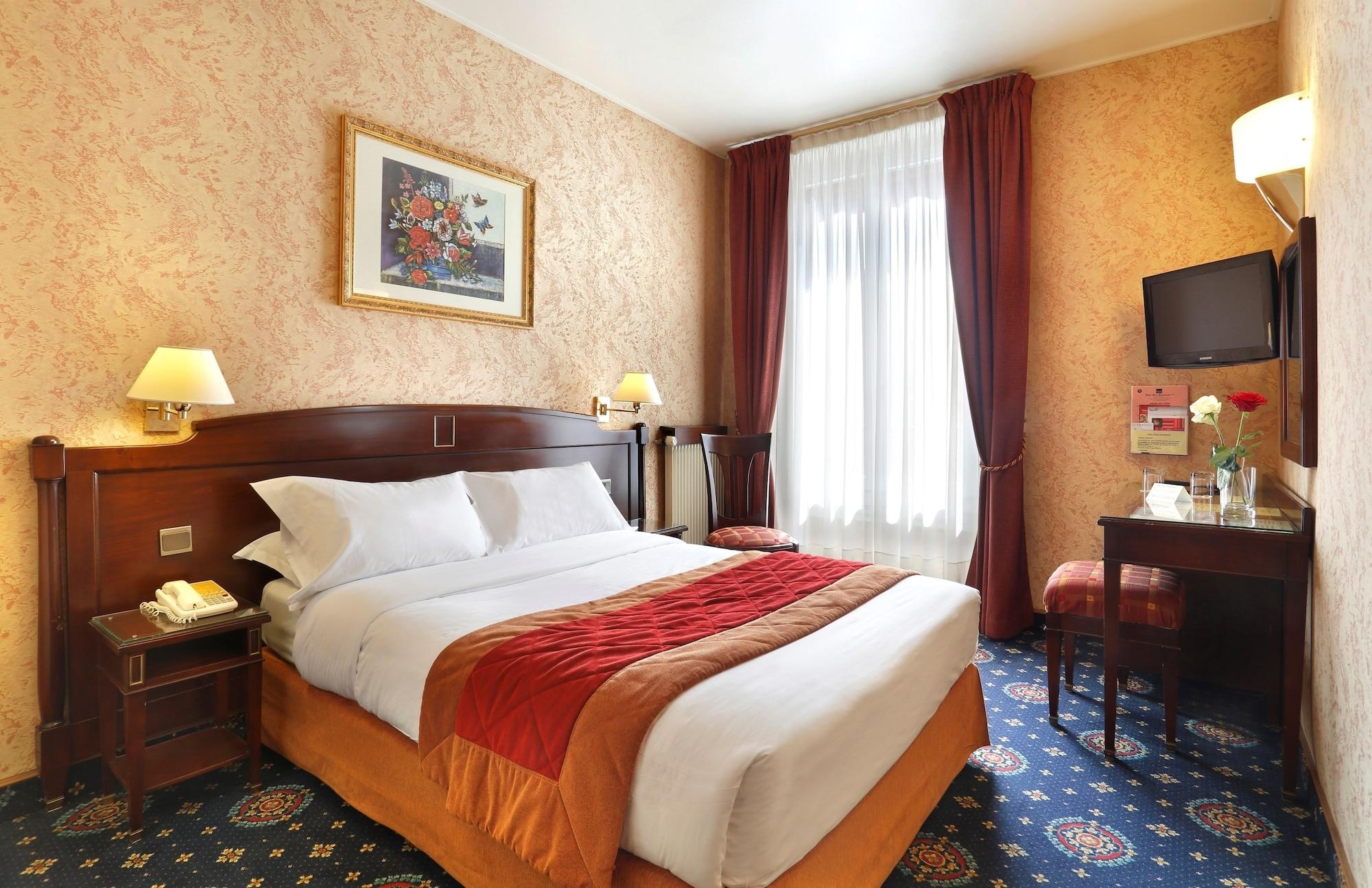 Hotel Paix Republique 3*