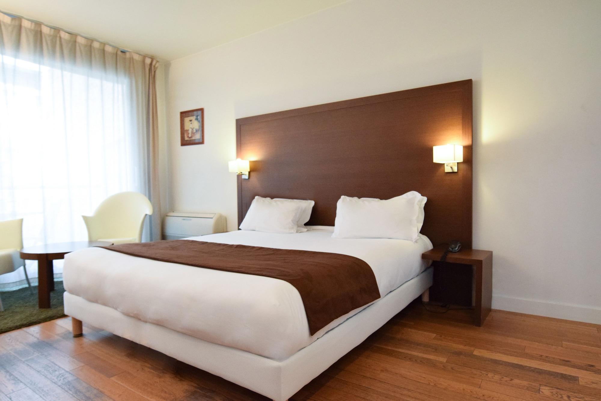 Residhotel Imperial Rennequin Aparthotel Parigi