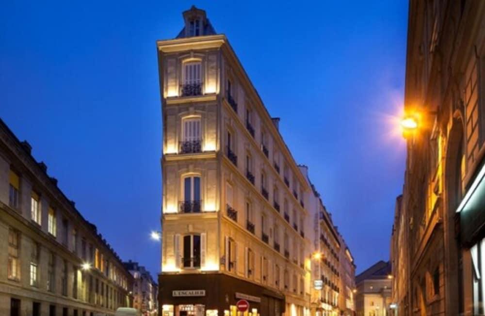 Delavigne Hotel