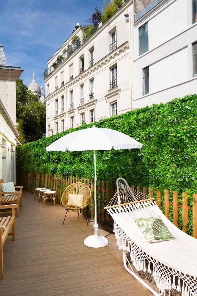 Hostel Le Village Montmartre By Hiphophostels *