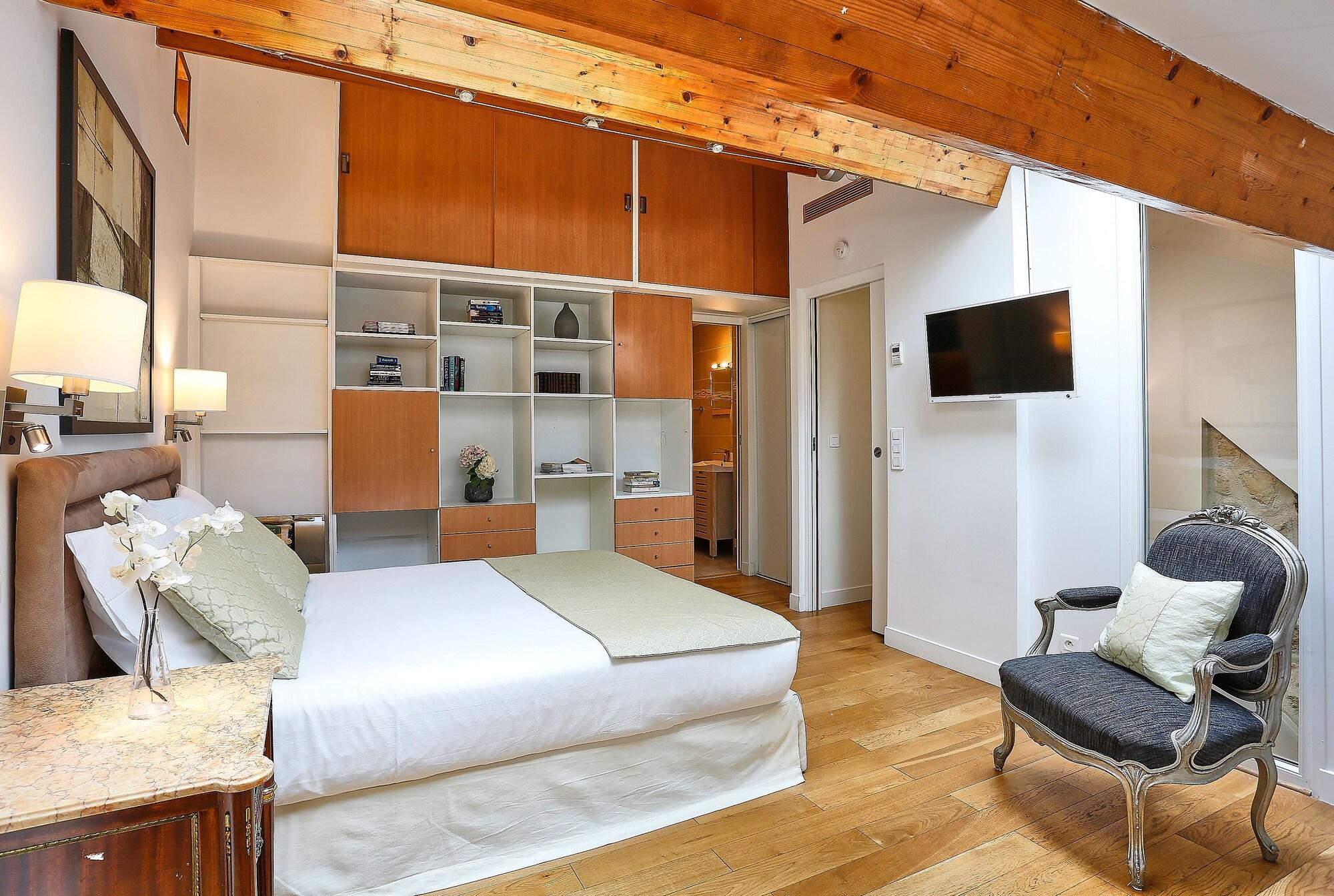 Apartment Du Louvre - St-honore
