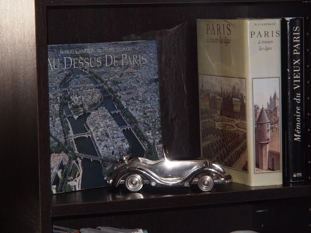 De La Paix Tour Eiffel Hotel