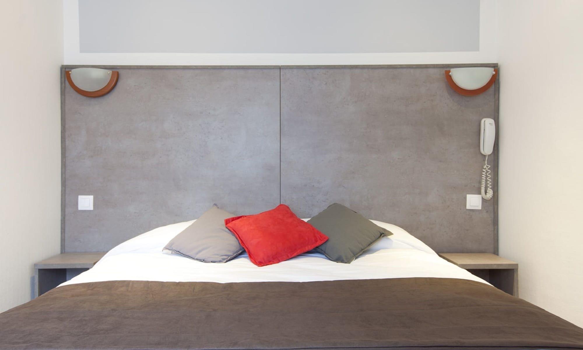 Hotel Panam Gambetta- Place Gambetta-mairie Du 20 Emme Paris