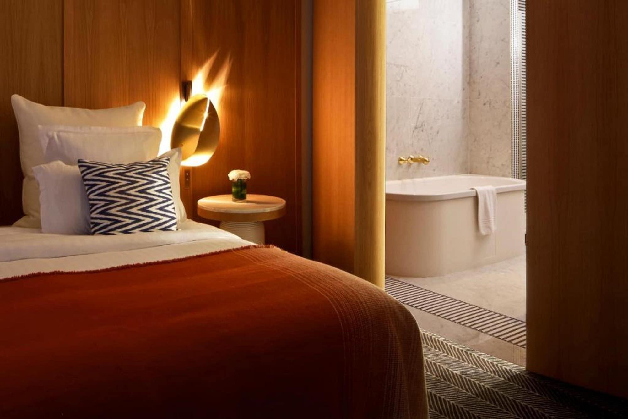 Vernet Champs Elysees Hotel