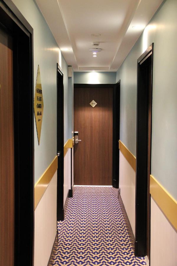 Hotel Le Rocroy Paris