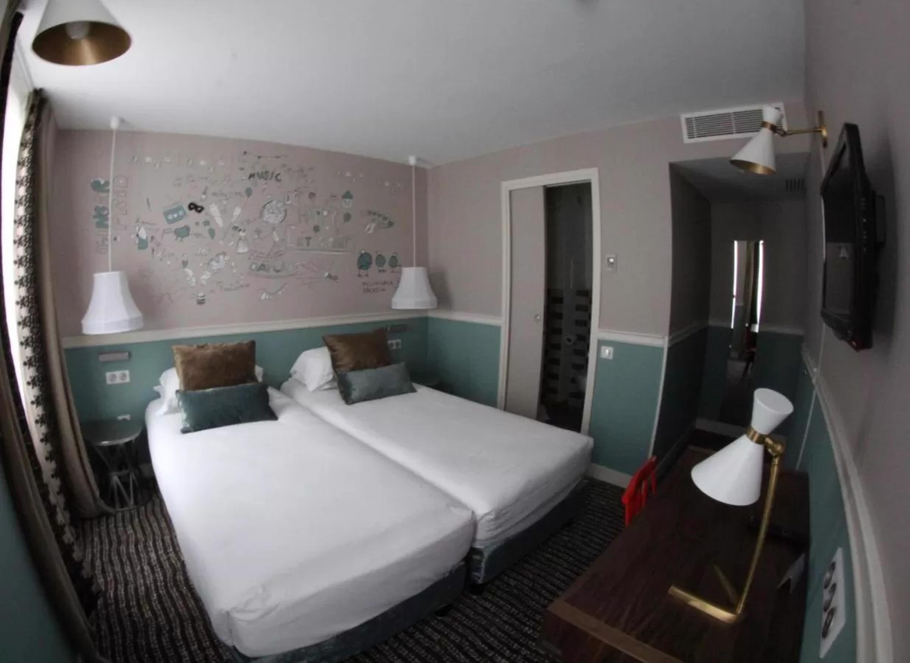 Hotel Des 3 Poussins