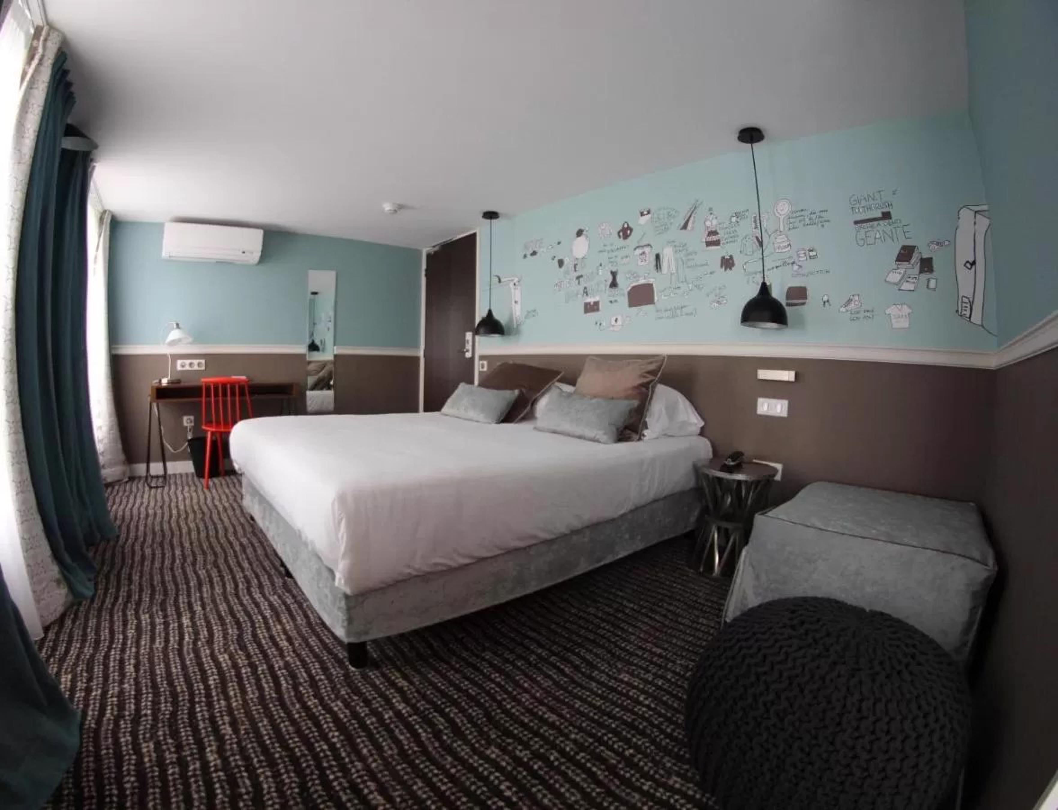 Des 3 Poussins Hotel Paris