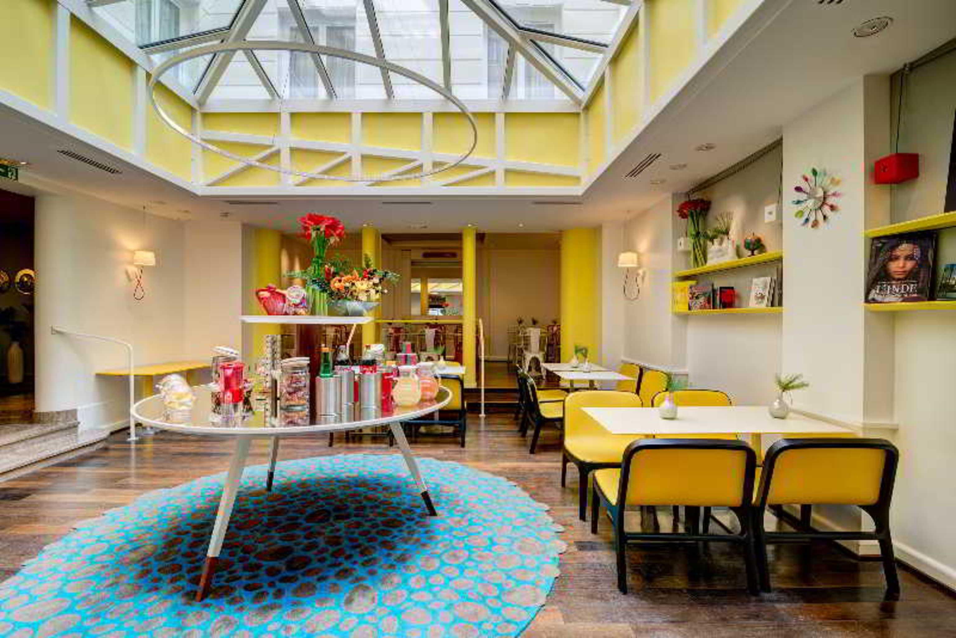 Hotel Astoria - Astotel 3*
