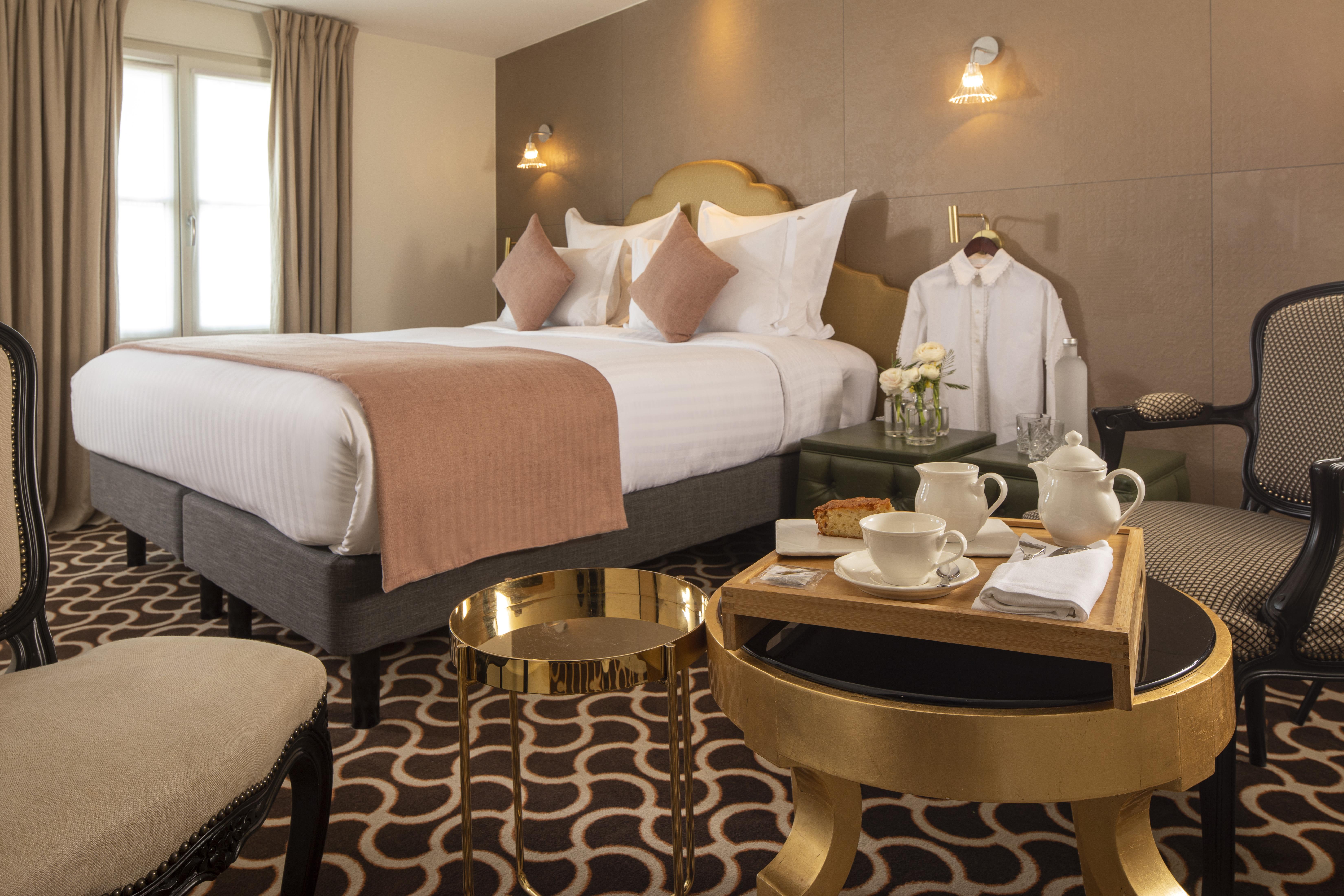 Le Pradey Hotel