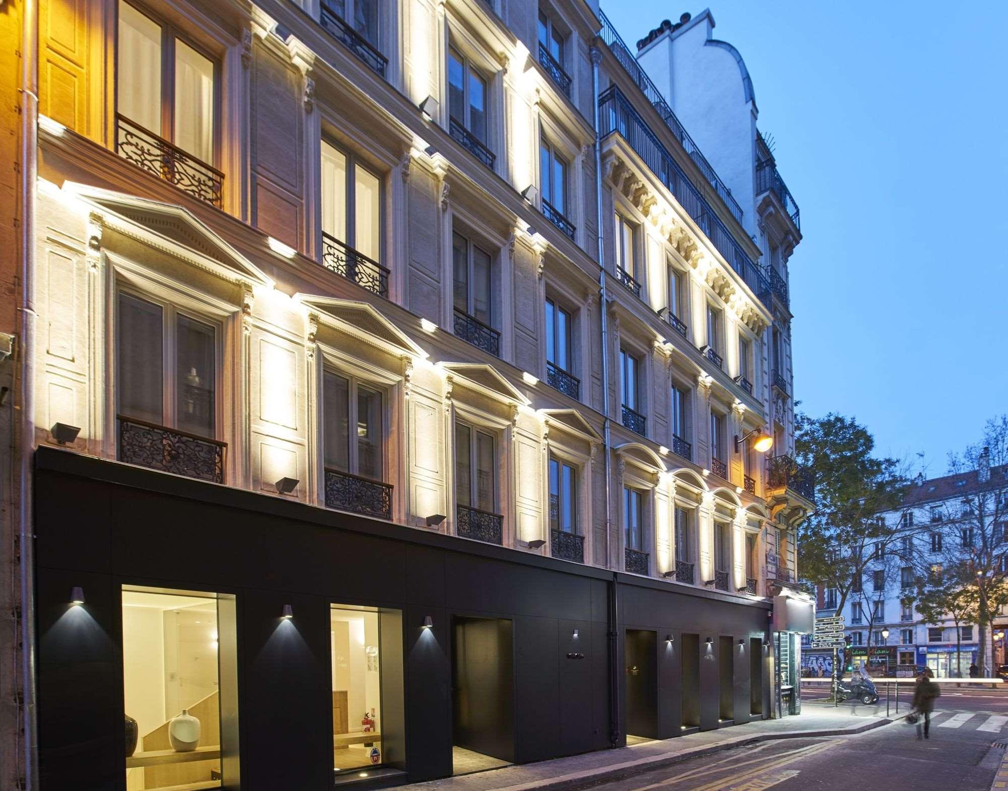 Hotel 9hotel Republique 4*