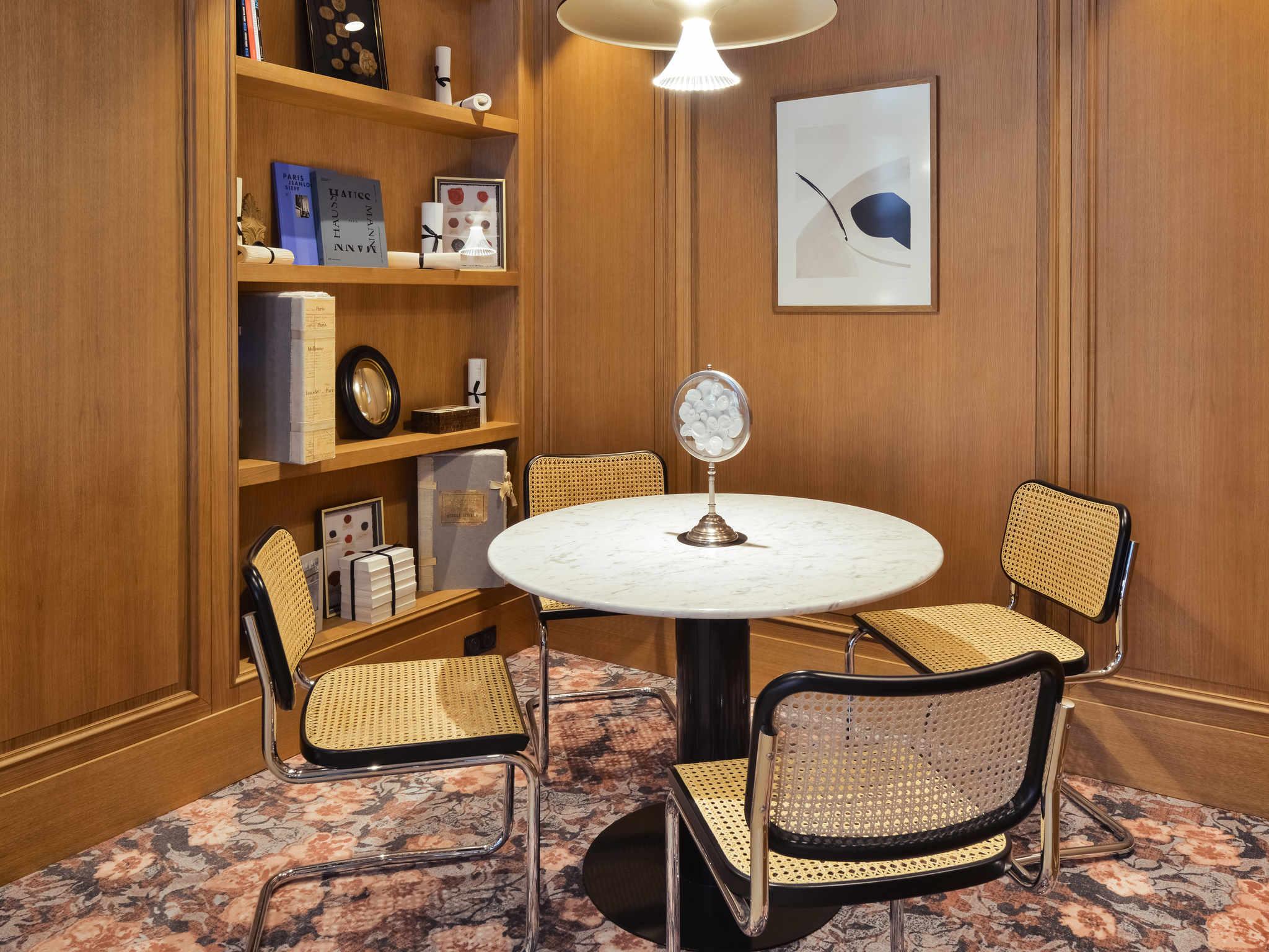 Mercure Gare De Lyon Opera Bastille