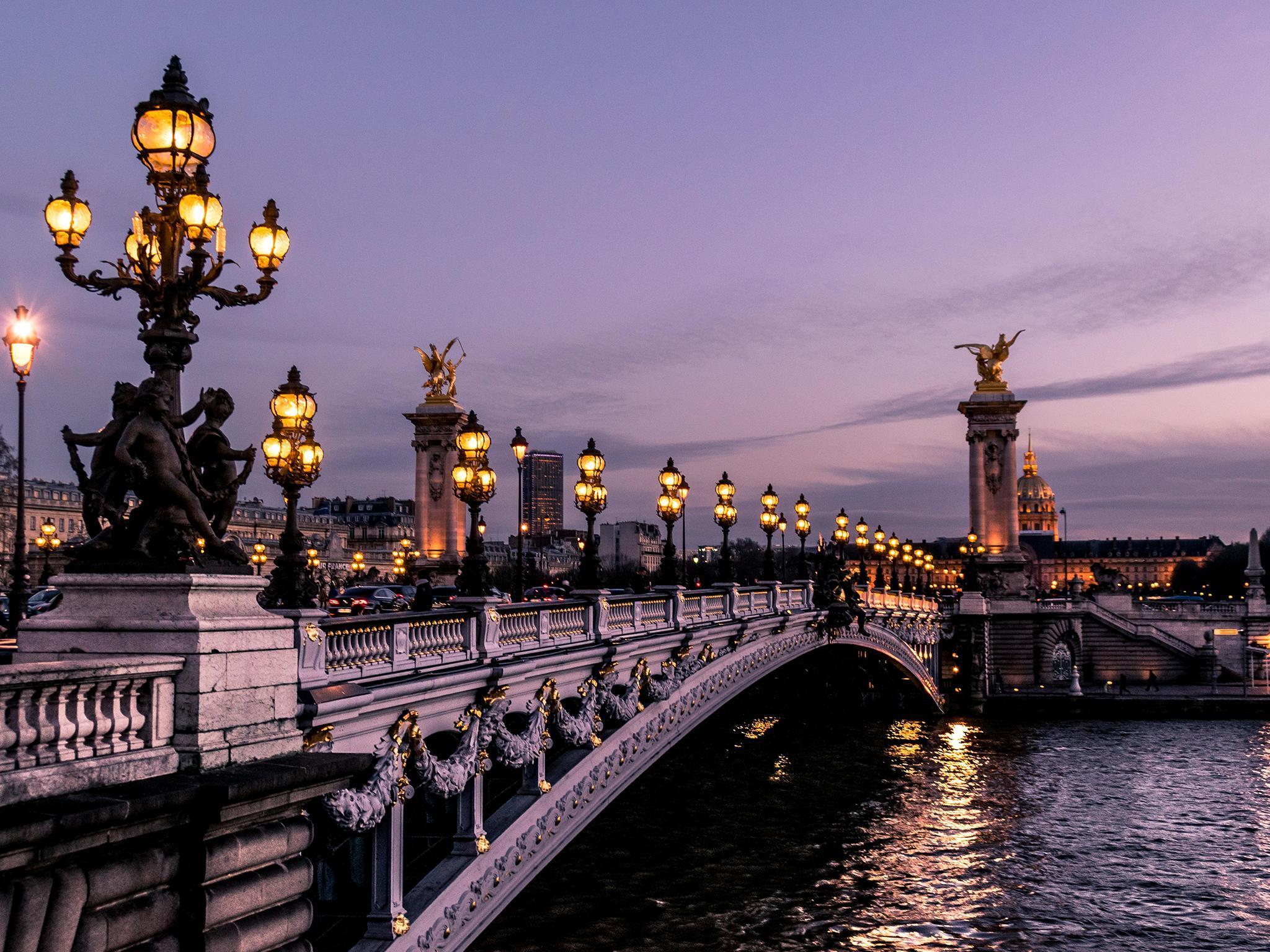 Hotel Vernet Champs Elysees 5*