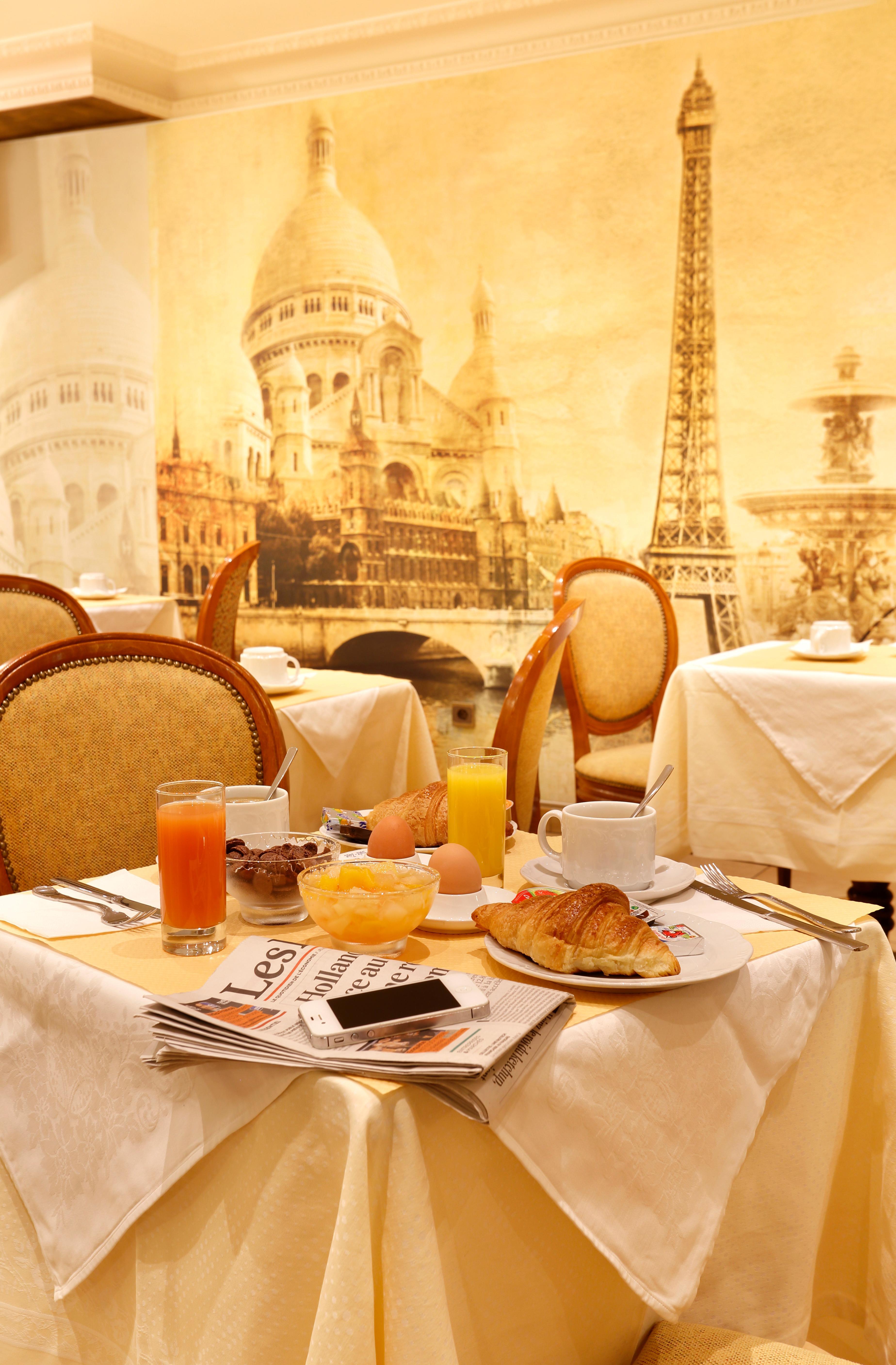 Hotel Paix Republique 3*