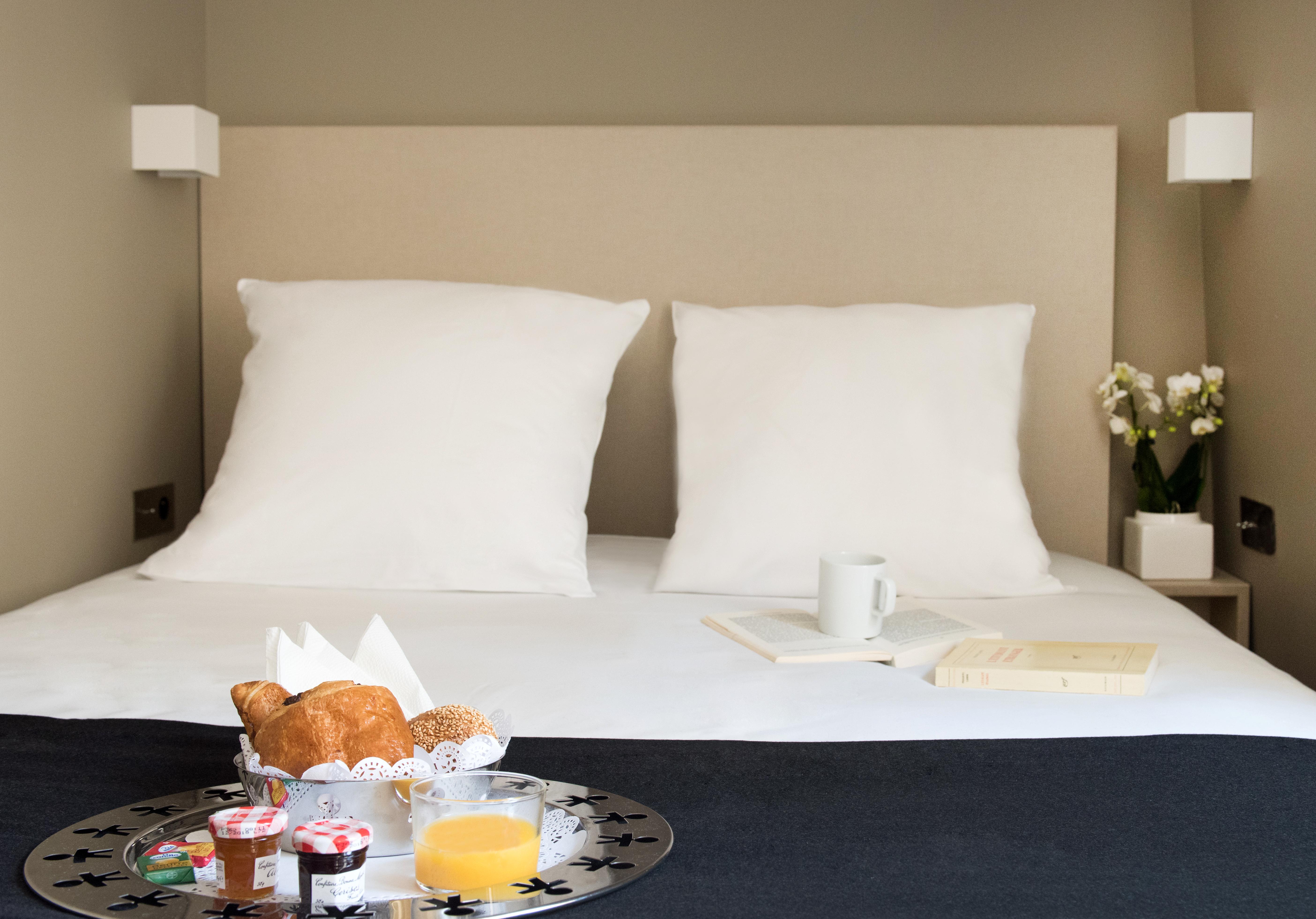 Helzear Etoile Hotel