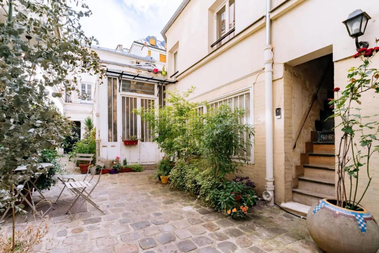 Unique And Bright Studio In Parigi