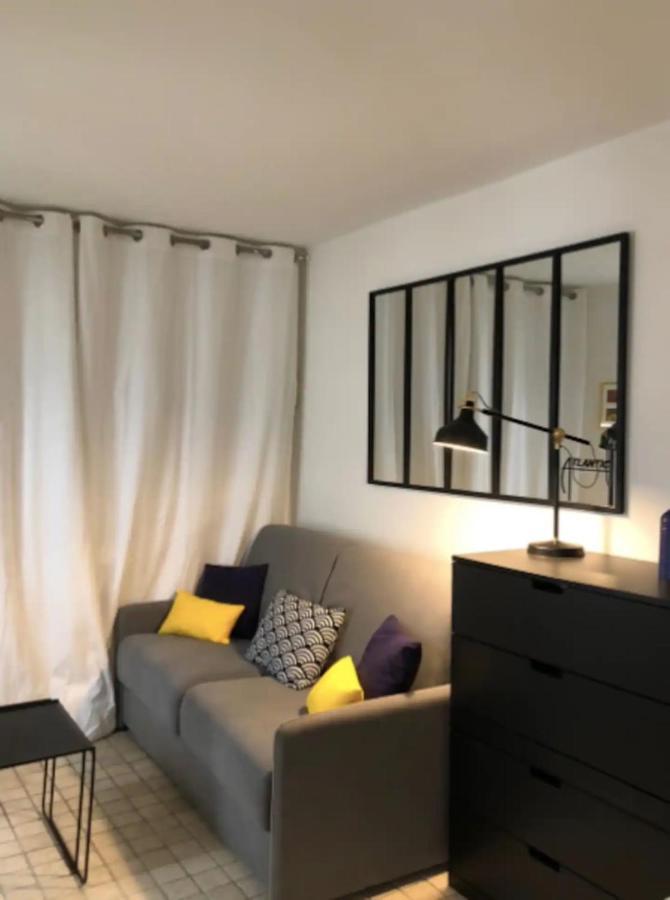 Appartamento Unique And Bright Studio In Parigi