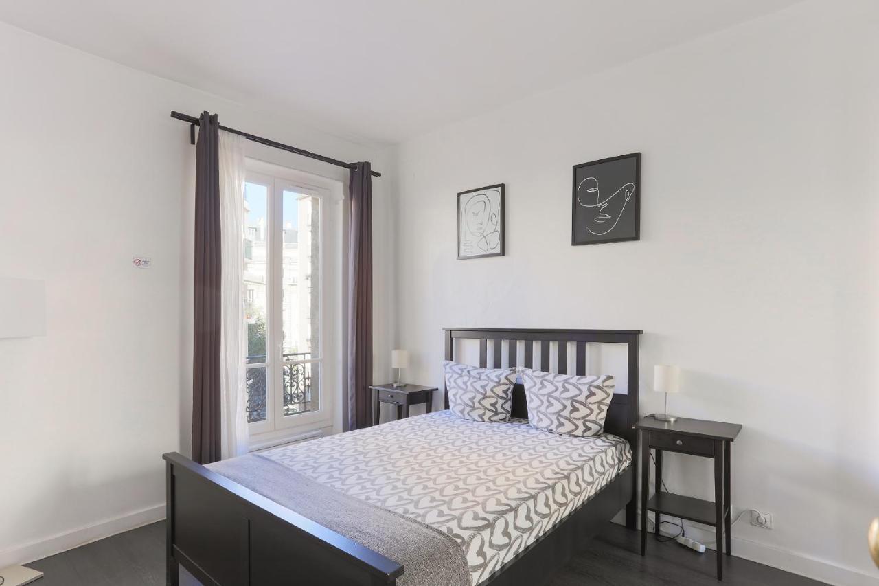 Champs De Mars Apartment