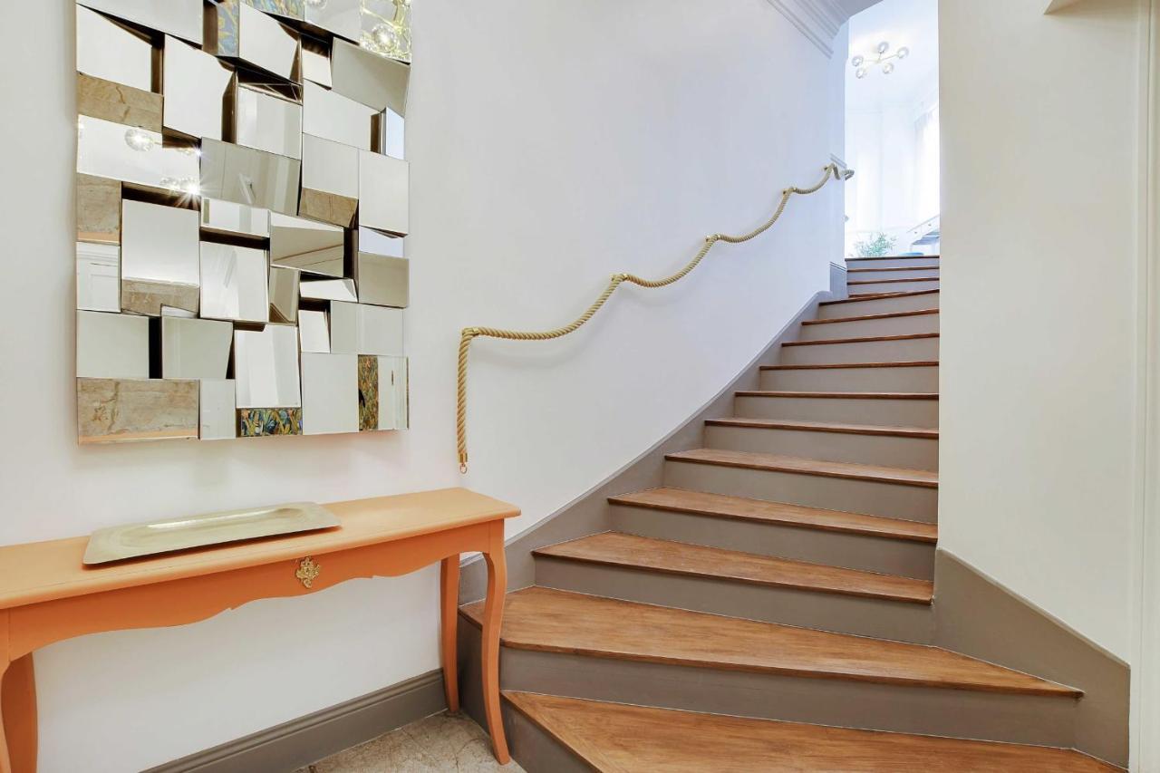 Magnifique - 2br - 6p - Place De L'etoile Parigi