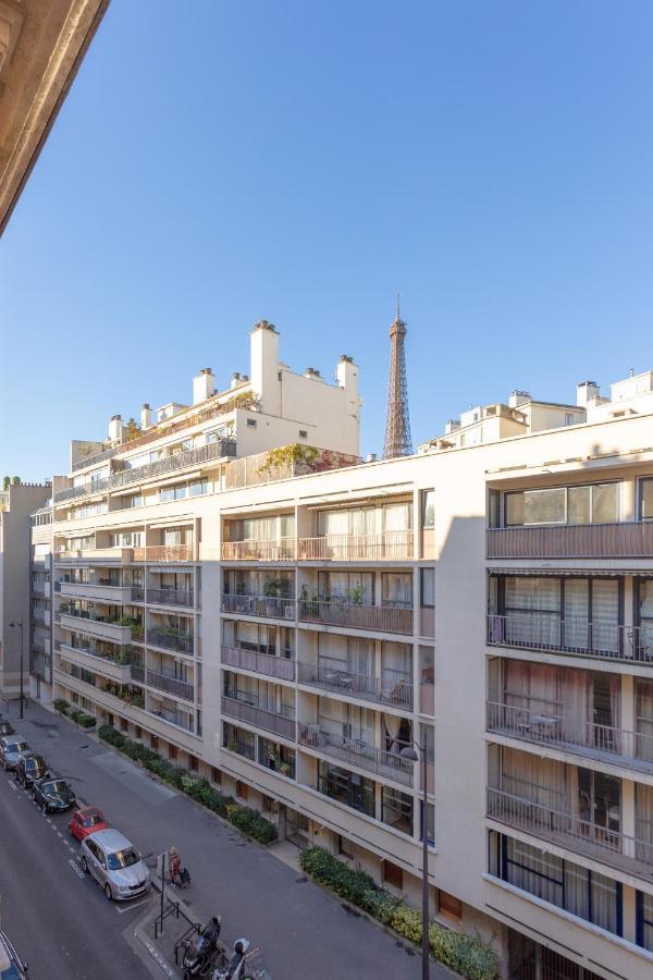Apartment Champs De Mars