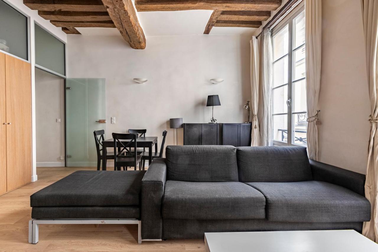 A Cote De La Samaritaine Apartment Paris