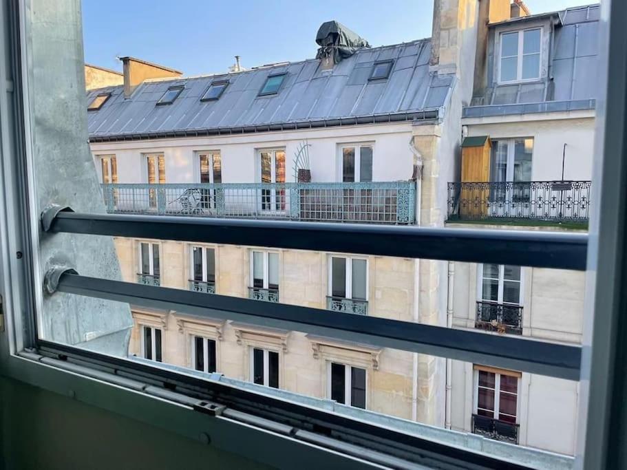 Apartment Charmant Studio Sous Les Toits De