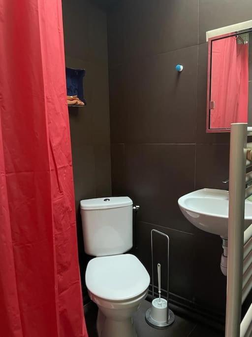Apartment Charmant Studio Sous Les Toits De *