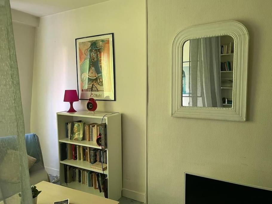 Charmant Studio Sous Les Toits De Paris
