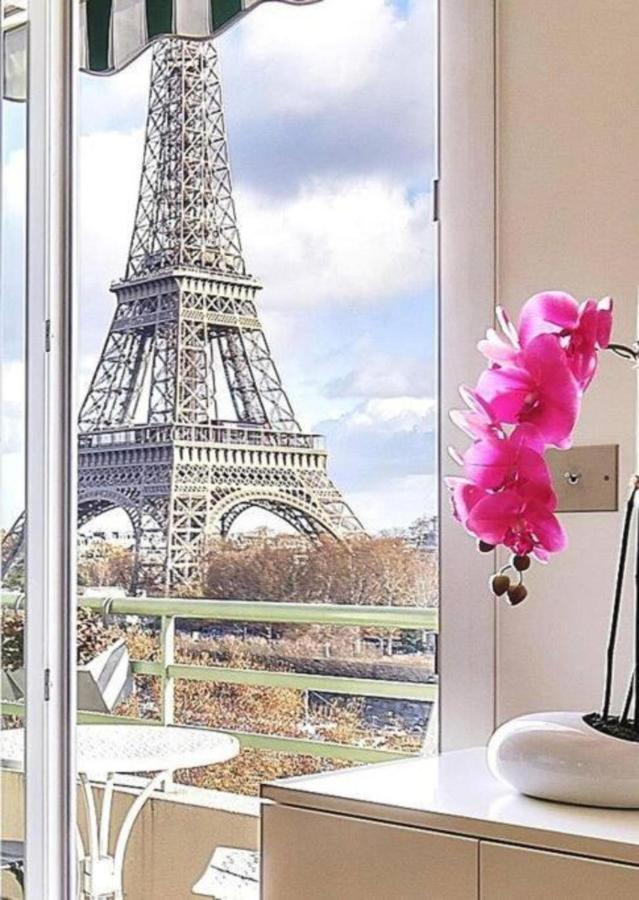 Apartment 1618 - Amazing View Eiffel Tower Paris
