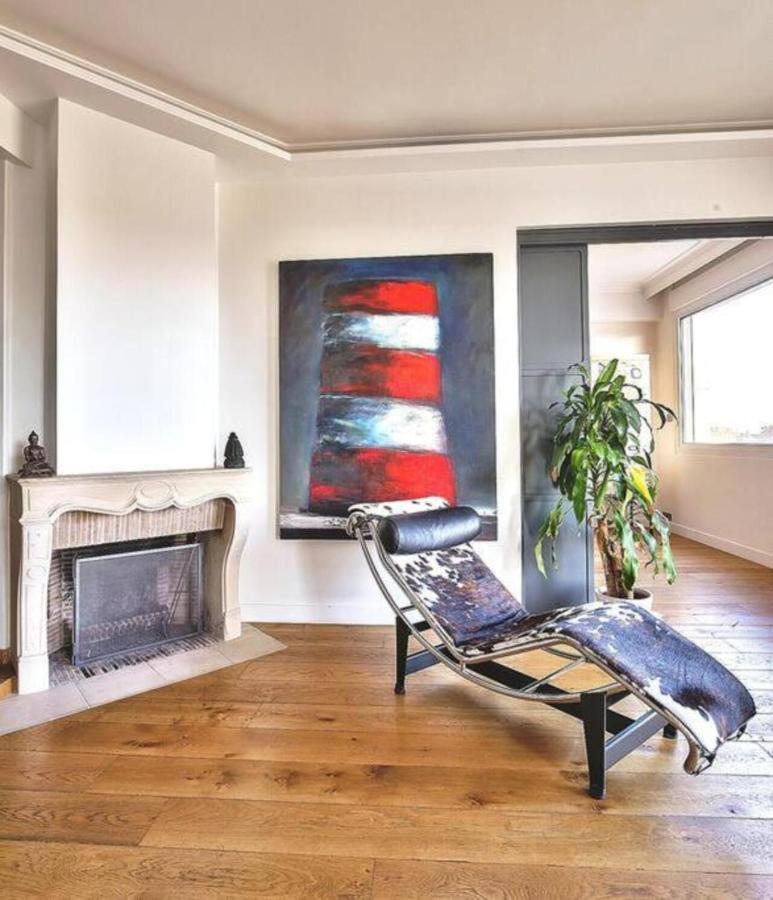 1618 - Amazing View Eiffel Tower Apartment