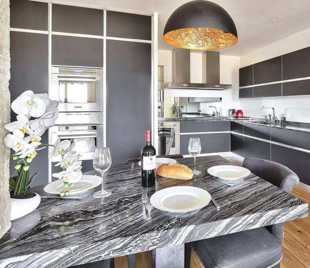 1618 - Amazing View Eiffel Tower Apartment