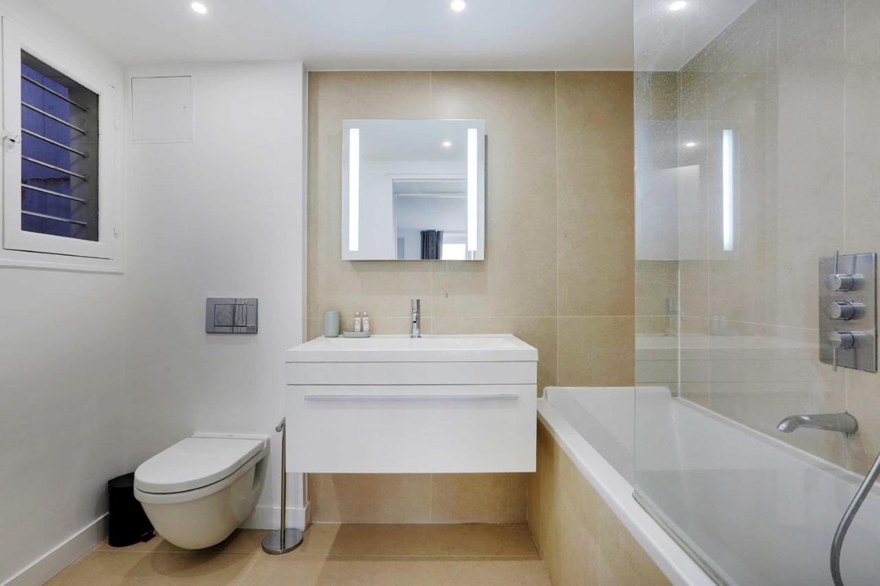 Apartment Elegant - 2bd-6p - Avenue Montaigne *