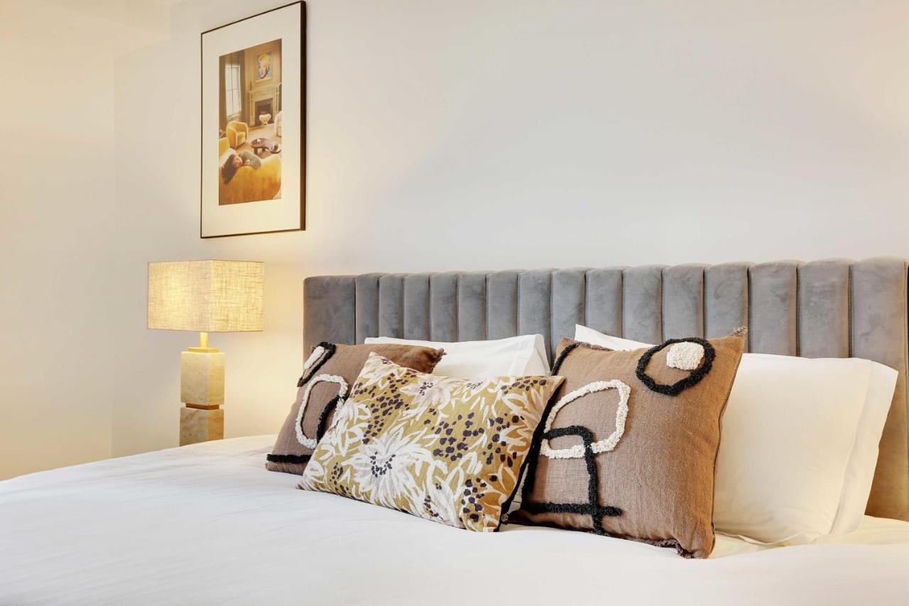 Apartment Elegant - 2bd-6p - Avenue Montaigne *