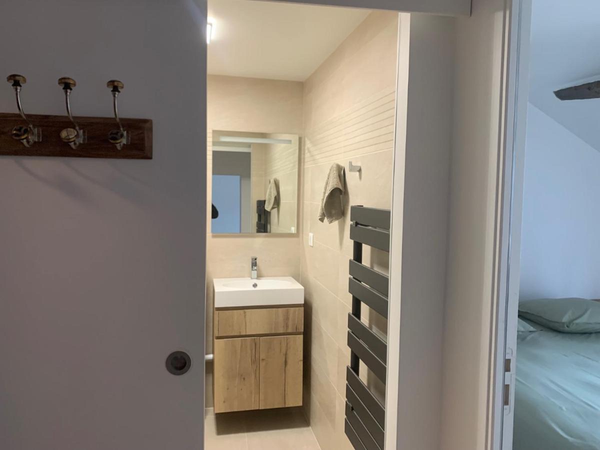 Apartment - Notre Dame - Pantheon - Luxembourg - 30 M2 *