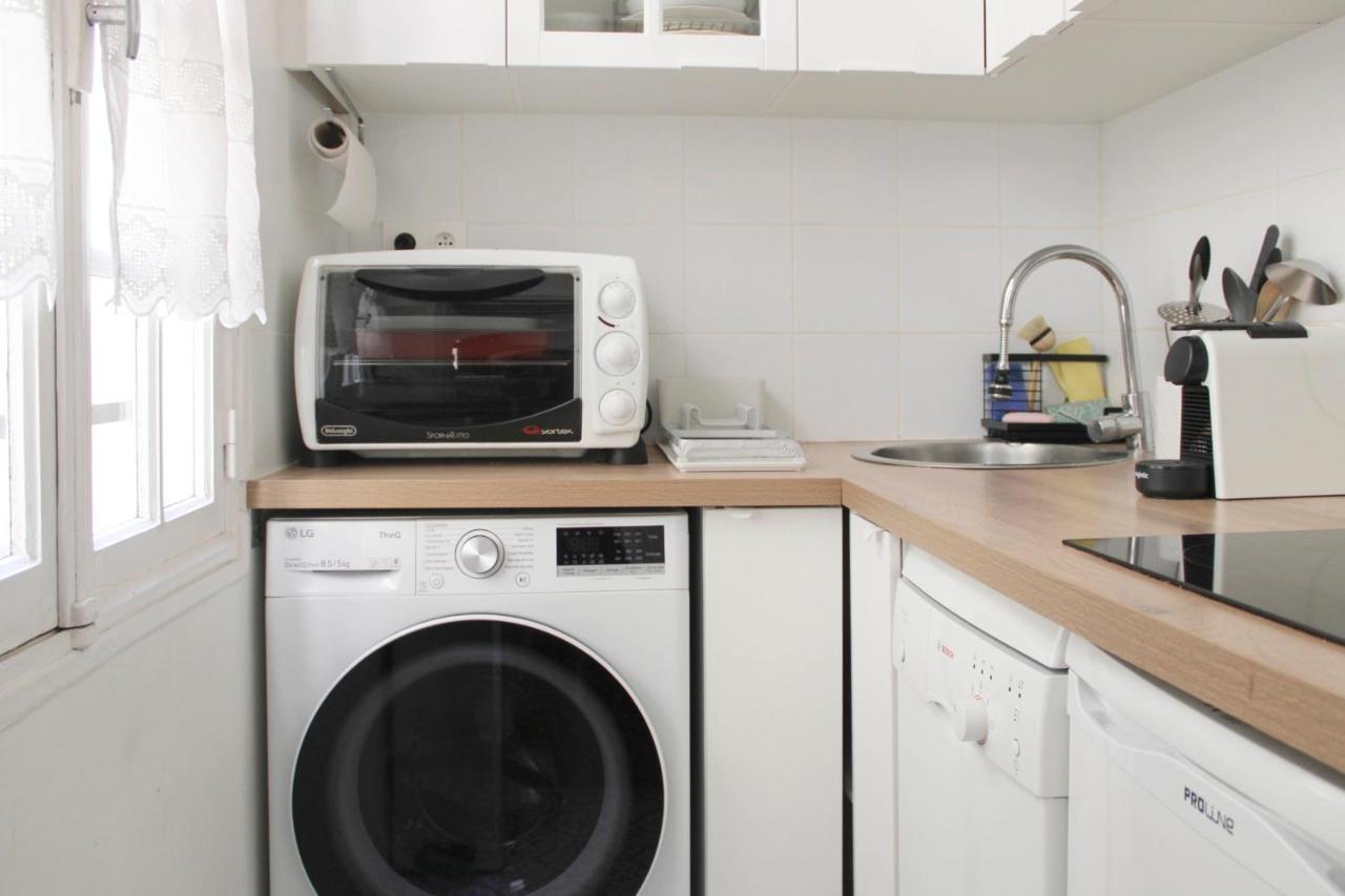 Bright 30 M Fully Renovated In 3rd Paris