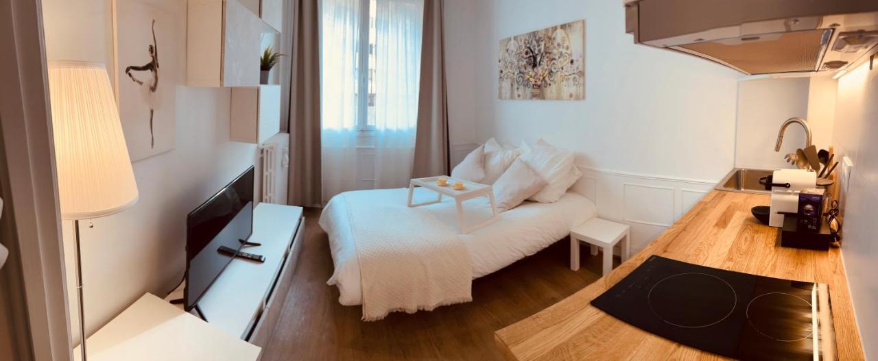 Appartamento Cozy Studio Tour Eiffel Parigi