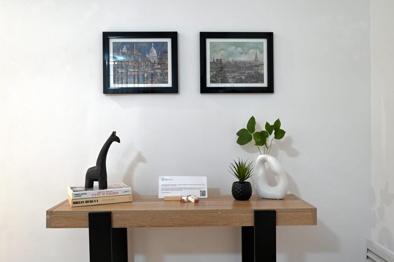 Modern Flat Renovated