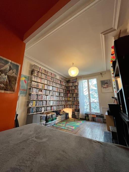 Near Montmartre Parigi