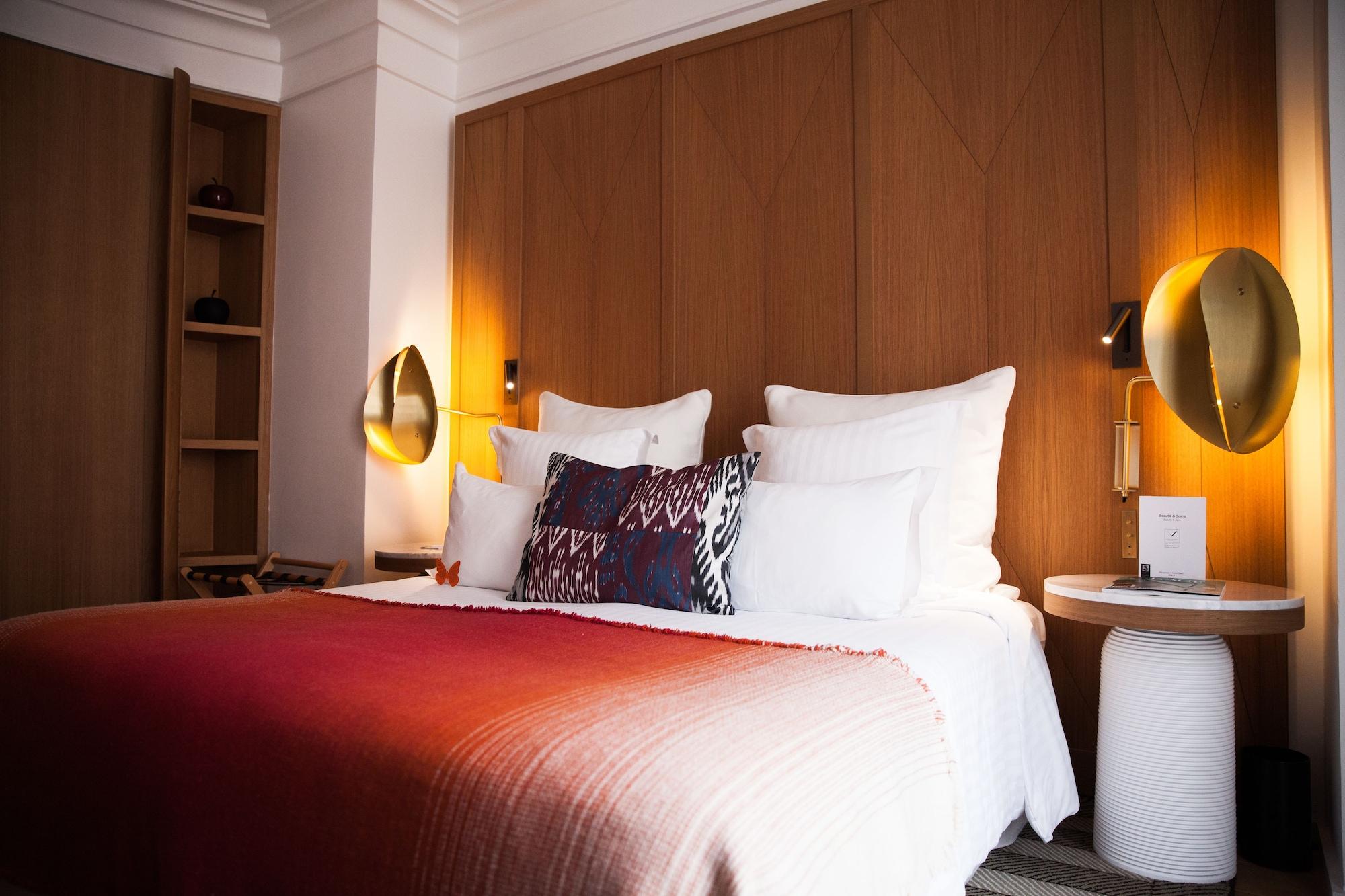 Vernet Champs Elysees Hotel Paris