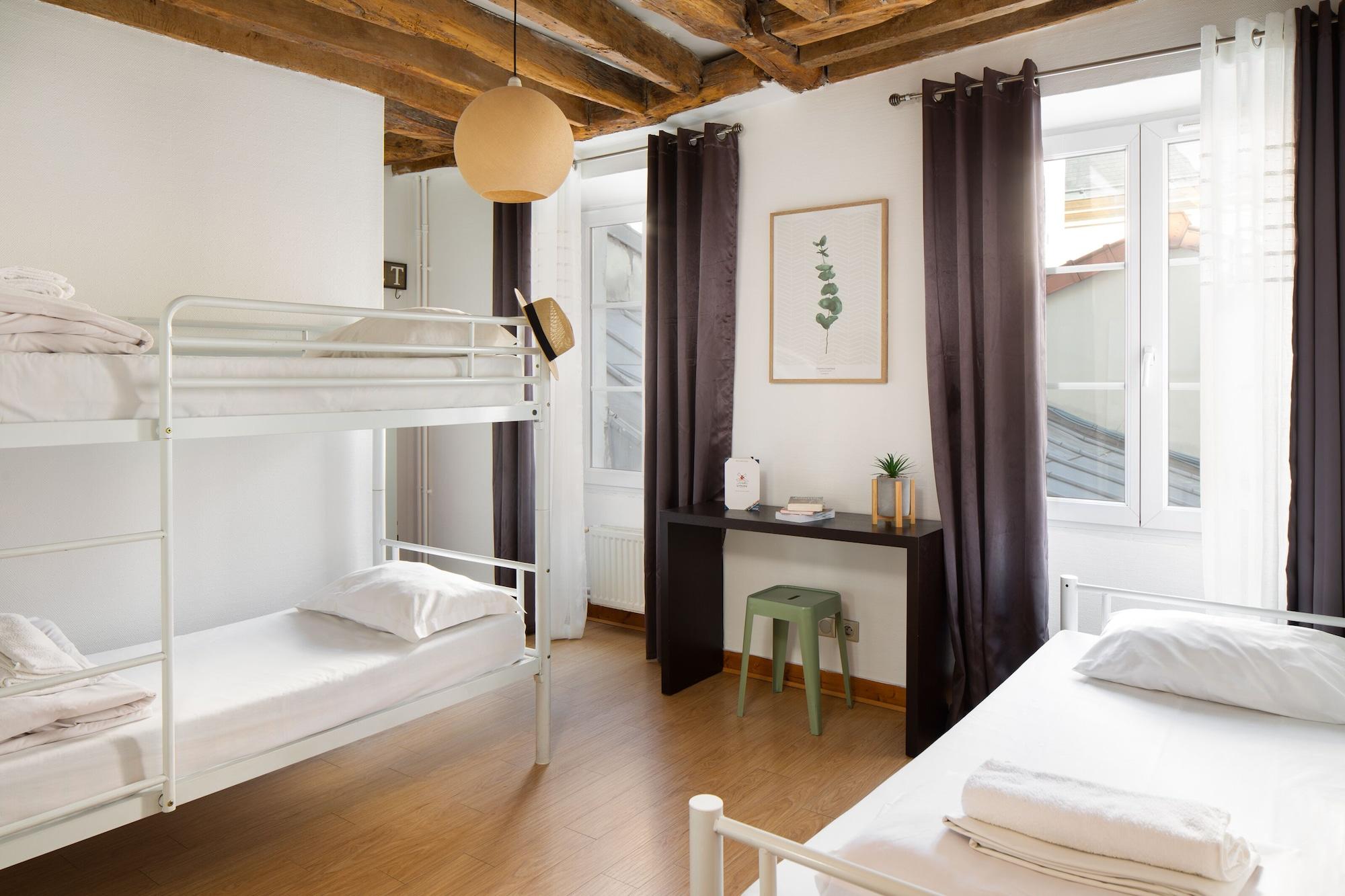 Hostel Le Village Montmartre By Hiphophostels *