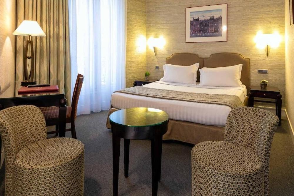 Delavigne Hotel 3*